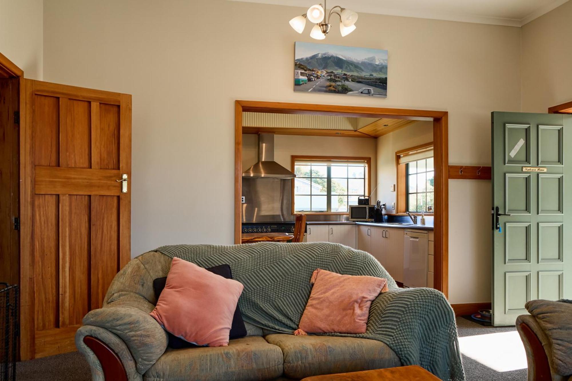 Ludstone Villa - A Charming Family Home Kaikoura Exteriör bild