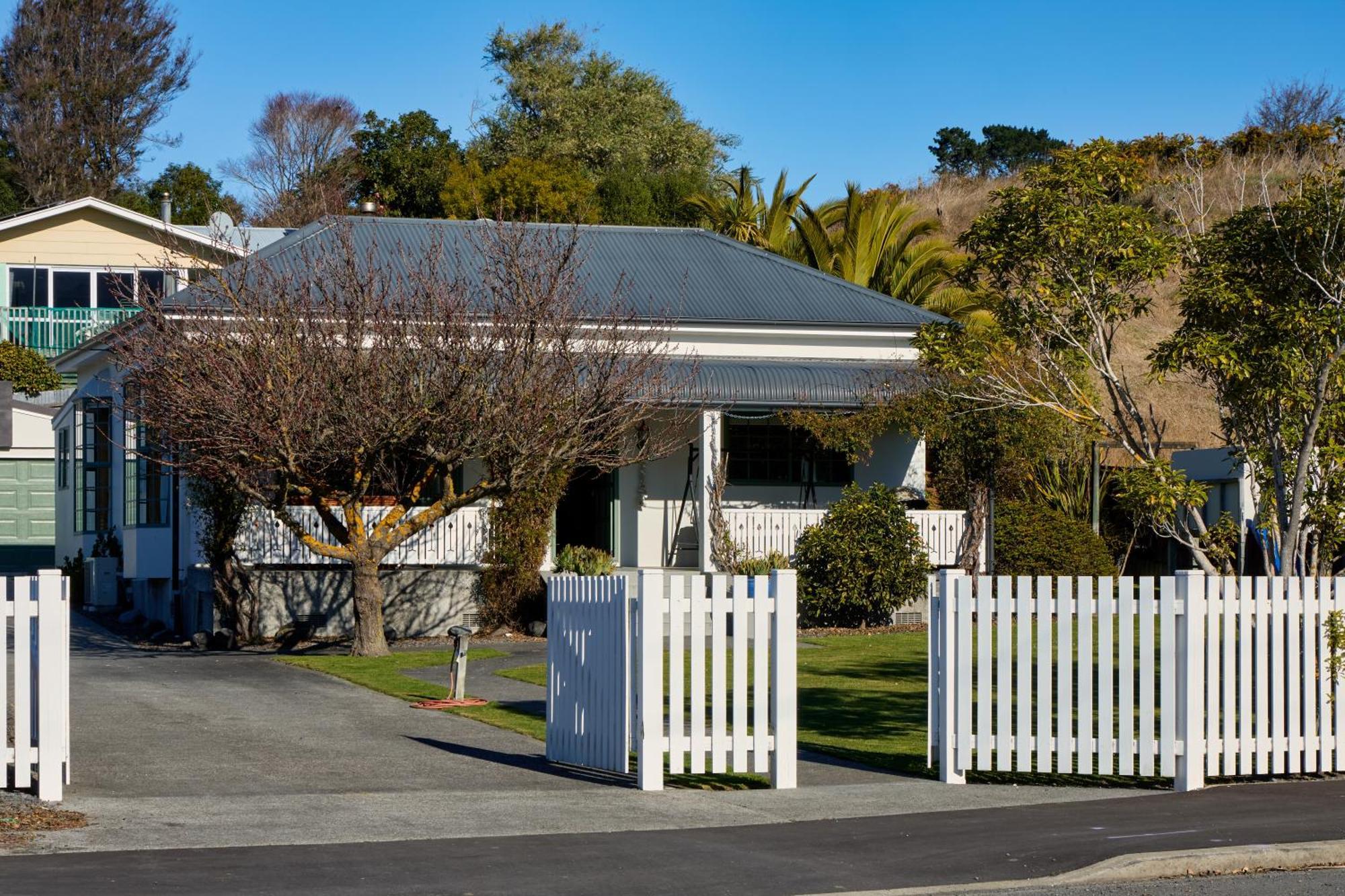 Ludstone Villa - A Charming Family Home Kaikoura Exteriör bild